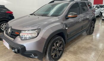 
									Renault Duster  1.3 Iconic Plus TCE full								