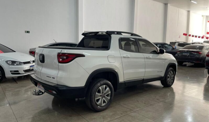 
								Fiat Toro  1.8 Freedom full									