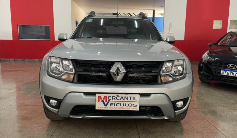 
								Renault Duster  2.0 Dinamic AT4 full									