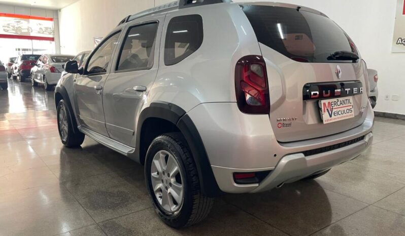 
								Renault Duster  2.0 Dinamic AT4 full									