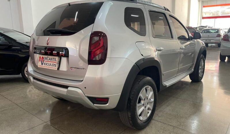 
								Renault Duster  2.0 Dinamic AT4 full									