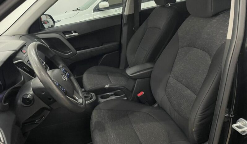 
								Hyundai Creta  1.6 Smart full									