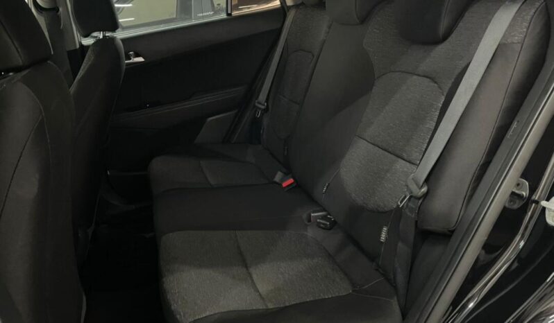 
								Hyundai Creta  1.6 Smart full									