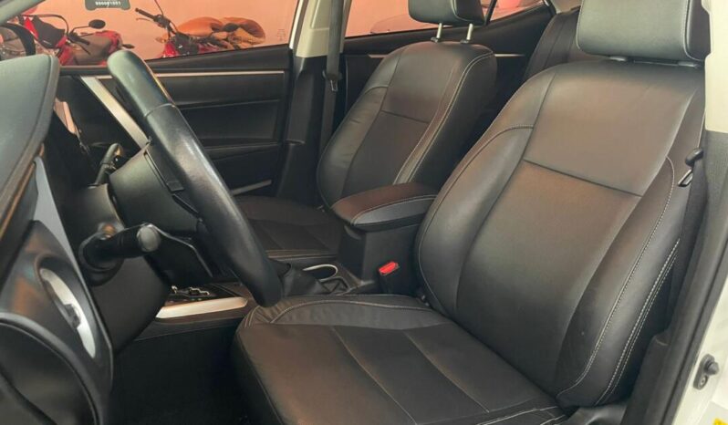 
								Toyota Corolla  2.0 XEI full									