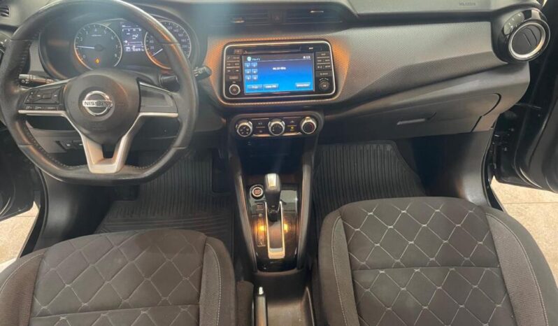 
								Nissan Kicks  1.6 SV full									