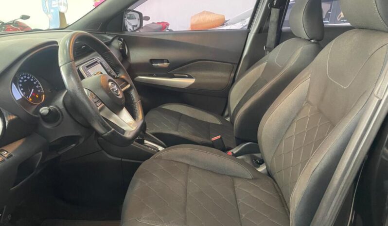 
								Nissan Kicks  1.6 SV full									