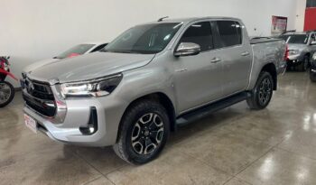 
									Toyota Hilux  2.8 full								