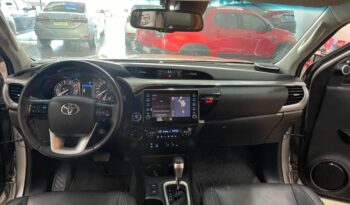 
									Toyota Hilux  2.8 full								
