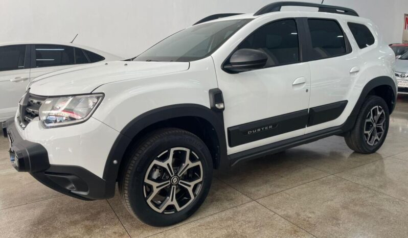 
								Renault Duster  1.6 full									