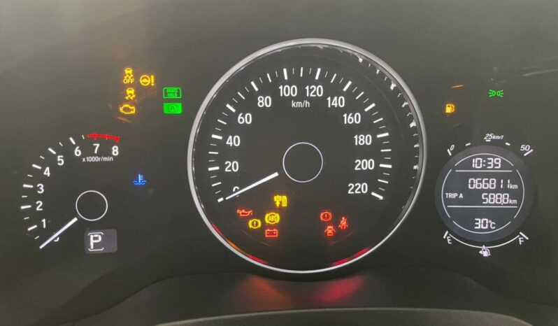 
								Honda HRV  1.8 full									