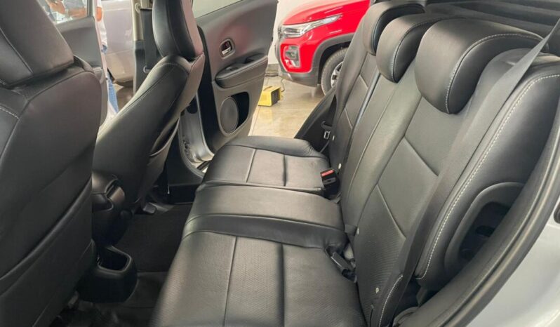 
								Honda HRV  1.8 full									