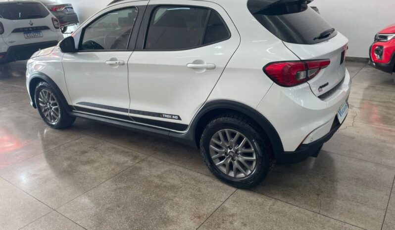 
								Fiat Argo  1.8 Trekking full									