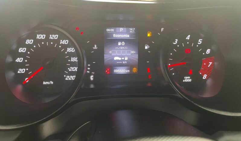 
								Fiat Argo  1.8 Trekking full									