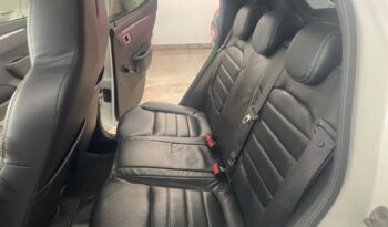 
									Renault Kwid  1.0 full								