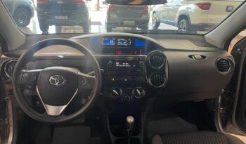 
									Toyota Etios  1.5 X Plus full								
