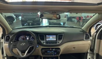 
									Hyundai Tucson  1.6 Turbo full								