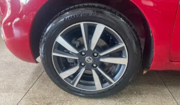 
									Nissan March  1.6 full								