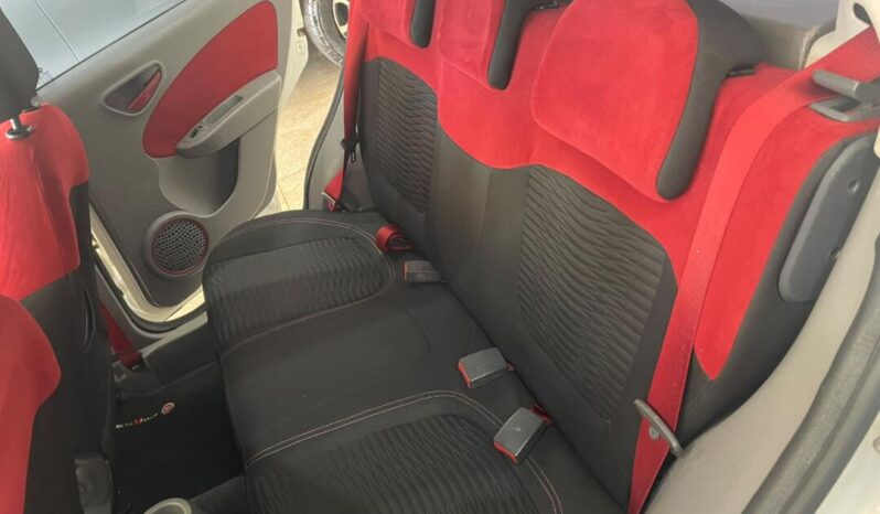 
								Fiat Palio  1.6 Sporting full									