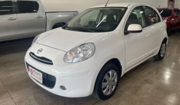 
									Nissan March  1.0 full								