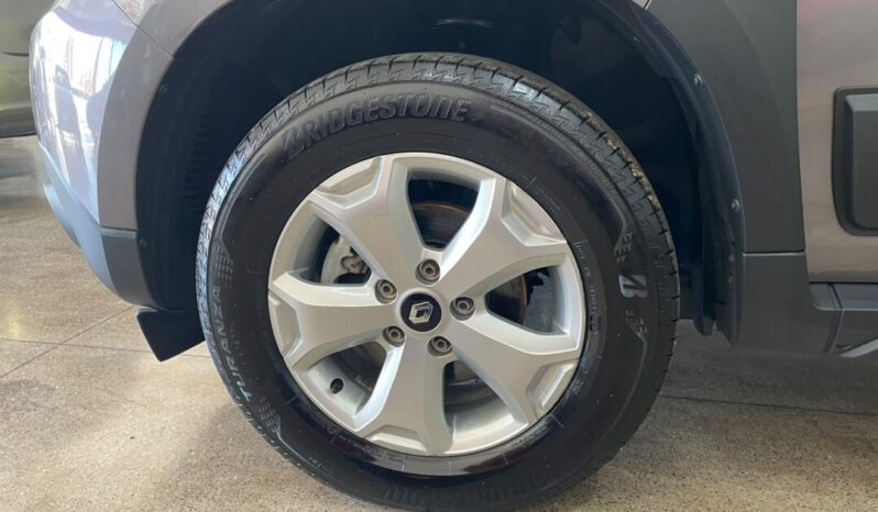 
								Renault Duster  1.6 Intense full									