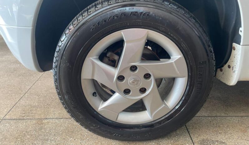 
								Renault Duster  1.6 full									
