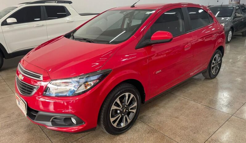 
								Chevrolet Onix  1.4 full									