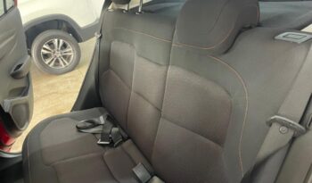 
									Chevrolet Onix  1.4 full								