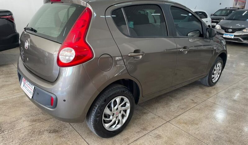 
								Fiat Palio  1.0 Attractiv full									