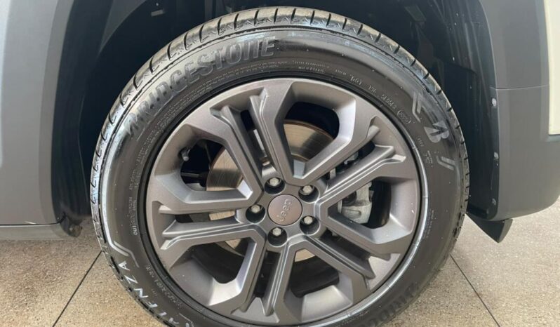 
								Jeep Renegade  1.3 Turbo full									